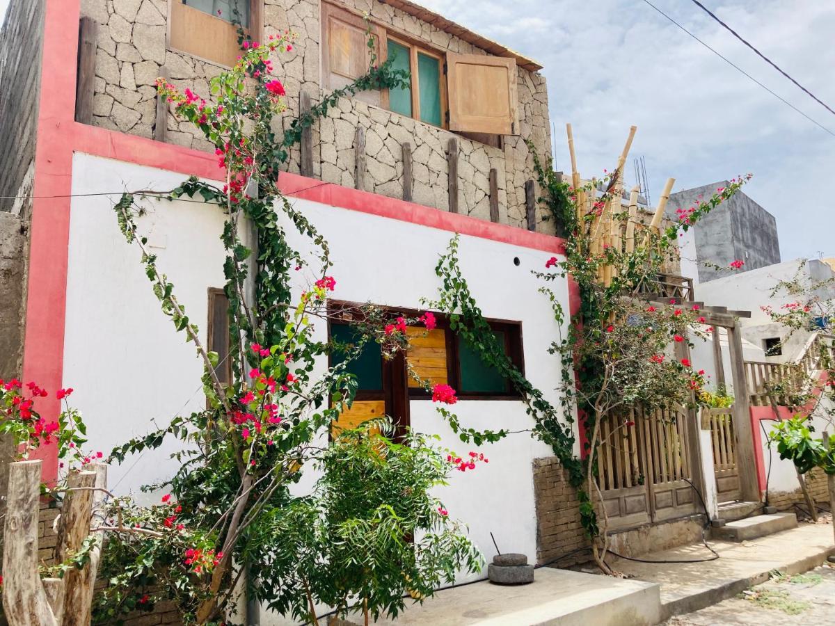 فندق Pedra De Rala Porto Novo المظهر الخارجي الصورة